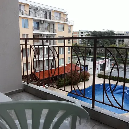 Apartment Sea Sunny Day 1 *