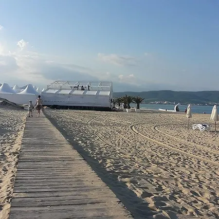 Sea Sunny Day 1